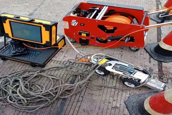 吴堡CCTV管道检测机器人